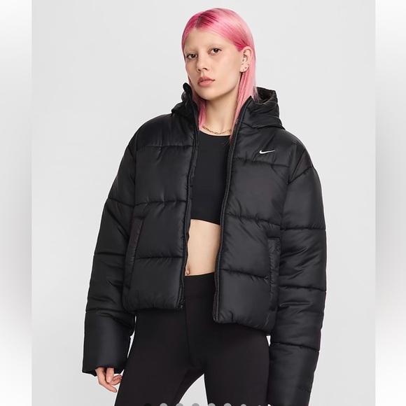 Nike Sportswear Classic Puffer, XS, Brand New and has never been worn. - Picture 1 of 4
